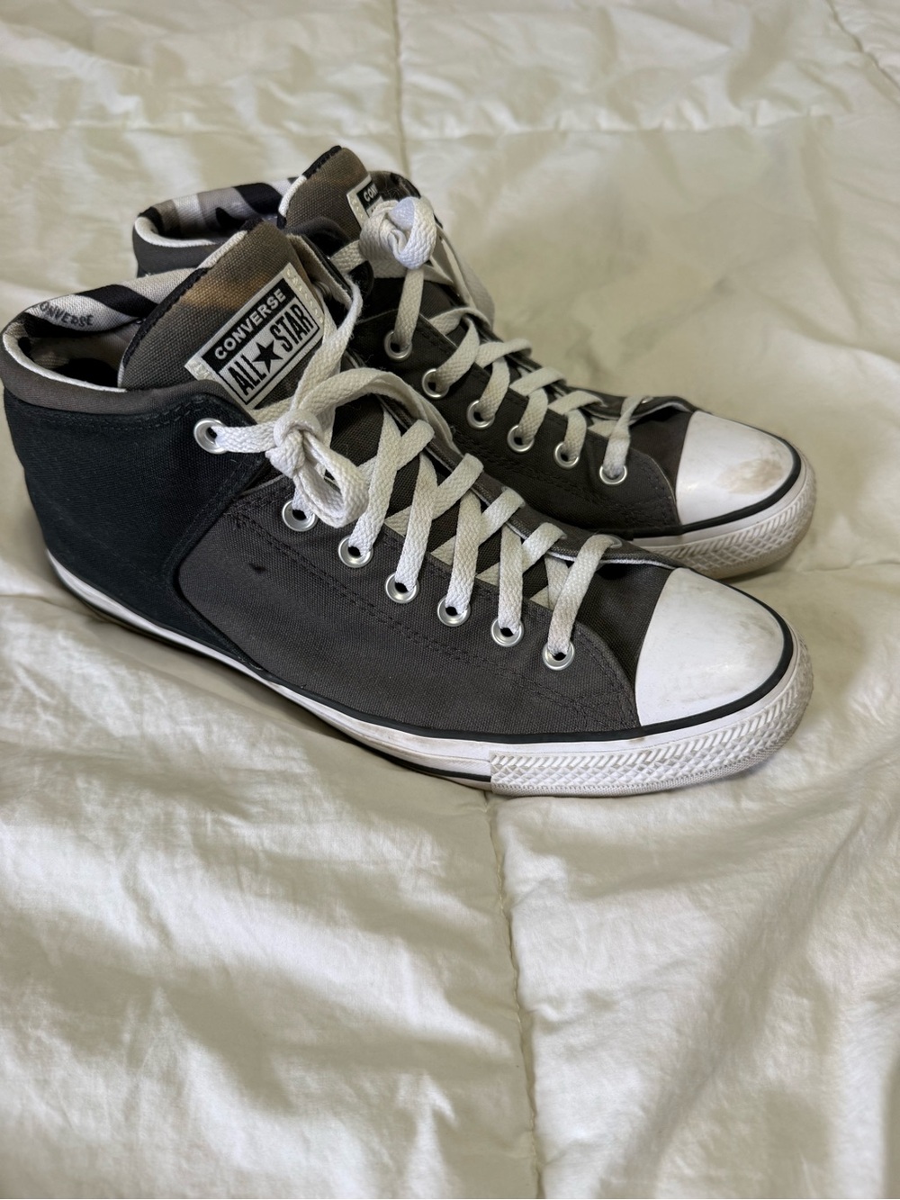 Converse Men’s High-Top Sneakers in Black and Gray